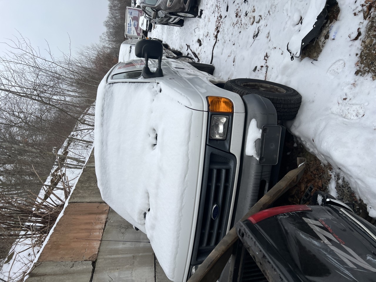 https://f005.backblazeb2.com/file/img-partshotlines-com/Inventory/NE179/Vehicle/65376_09.jpg