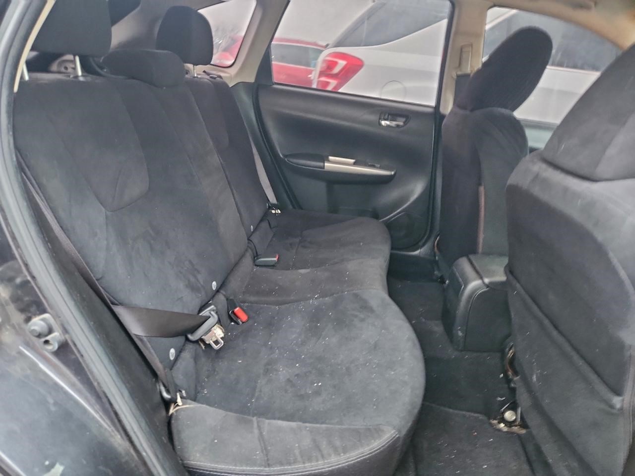 https://f005.backblazeb2.com/file/img-partshotlines-com/Inventory/NE179/Vehicle/65428_10.jpg