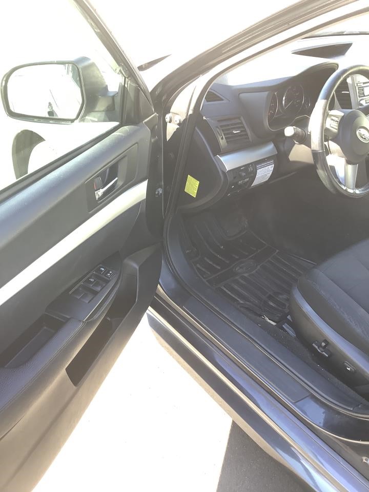 https://f005.backblazeb2.com/file/img-partshotlines-com/Inventory/NE179/Vehicle/65503_09.jpg