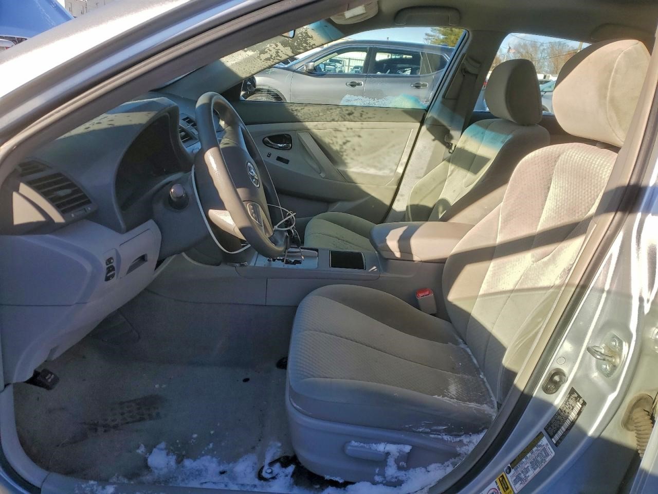 https://f005.backblazeb2.com/file/img-partshotlines-com/Inventory/NE179/Vehicle/65639_07.jpg