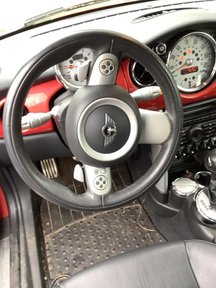 https://f005.backblazeb2.com/file/img-partshotlines-com/Inventory/NE179/Vehicle/66769_06.jpg