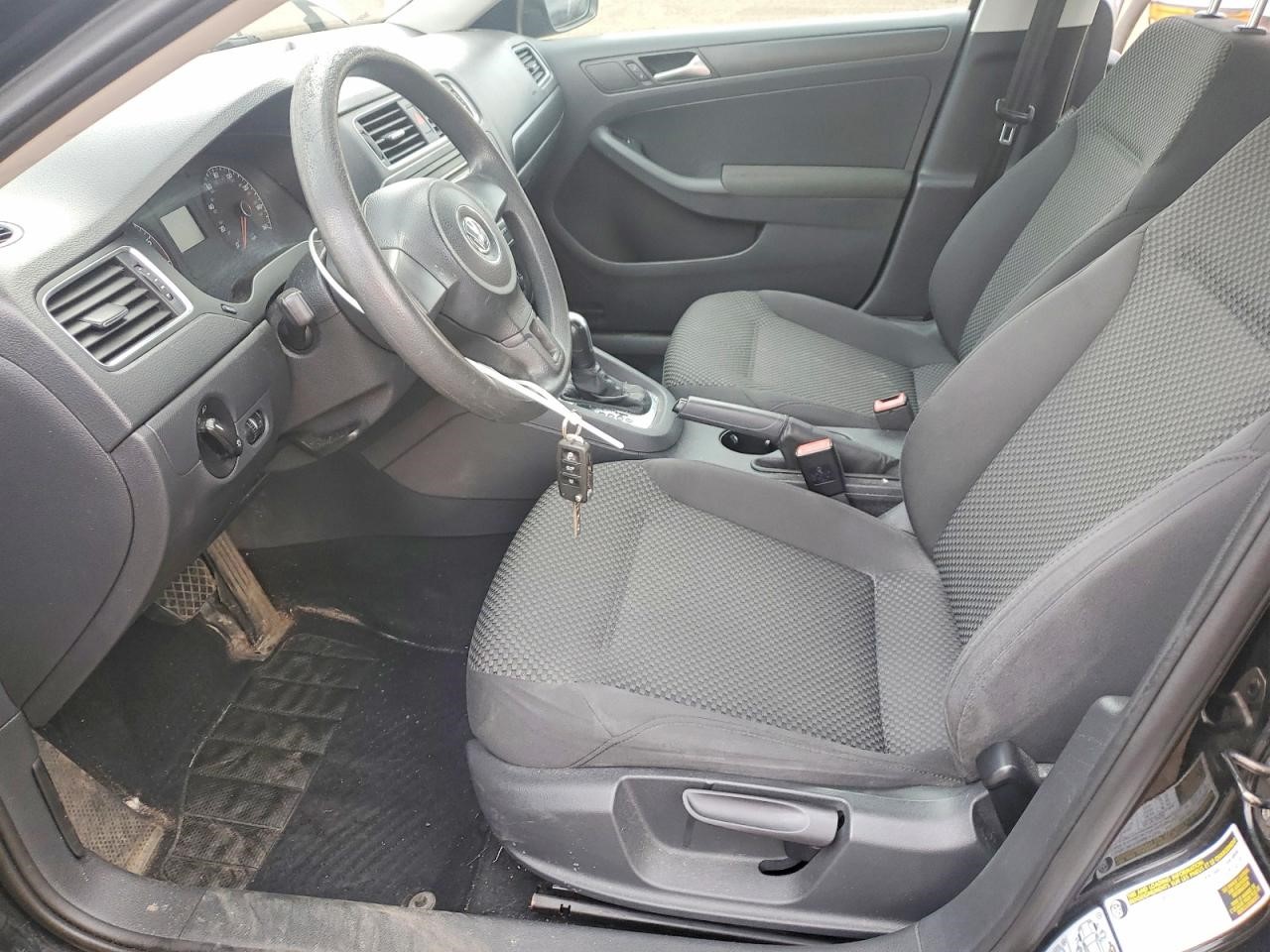 https://f005.backblazeb2.com/file/img-partshotlines-com/Inventory/NE179/Vehicle/67505_07.jpg