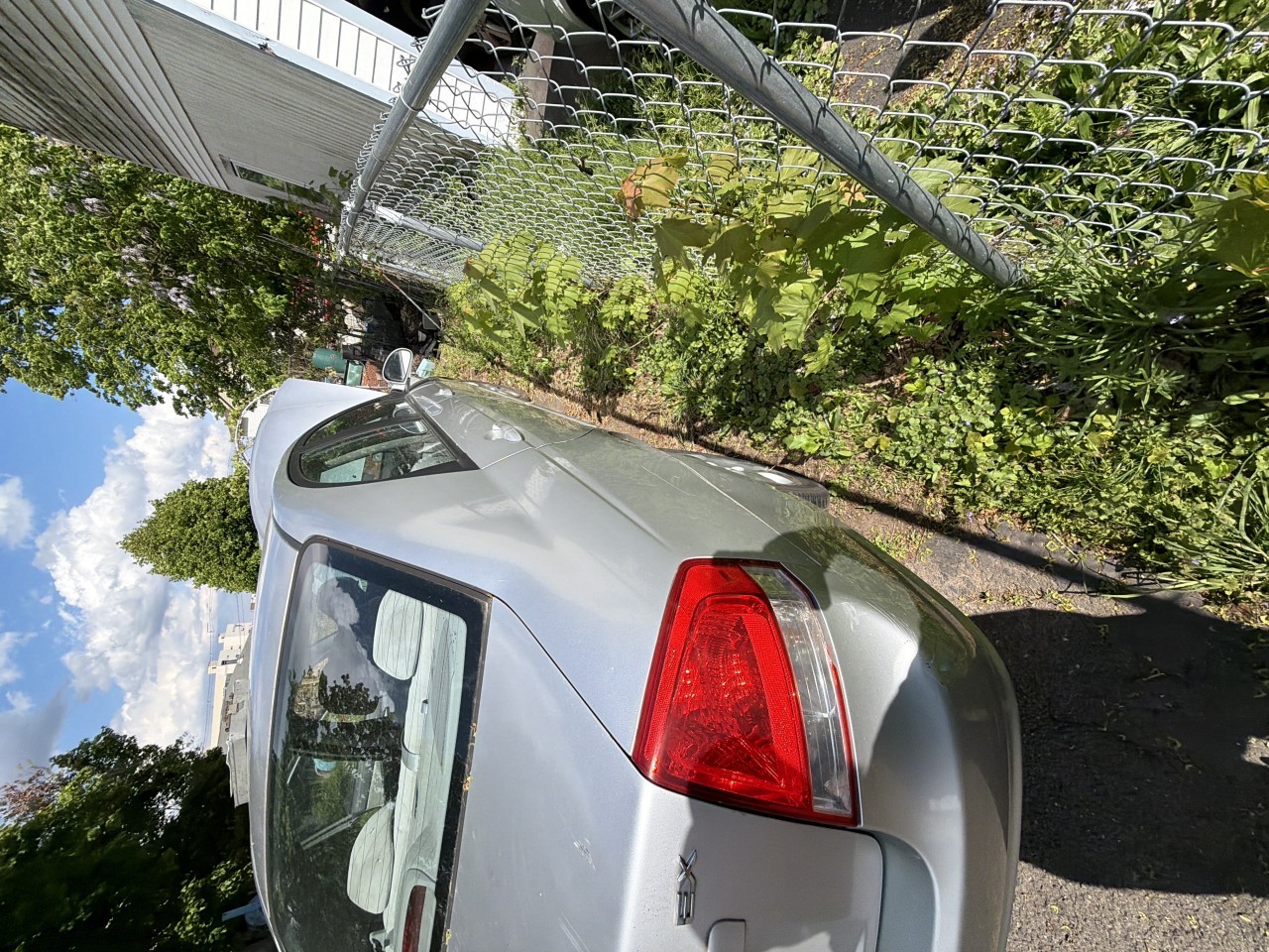 https://f005.backblazeb2.com/file/img-partshotlines-com/Inventory/NE179/Vehicle/67876_05.jpg