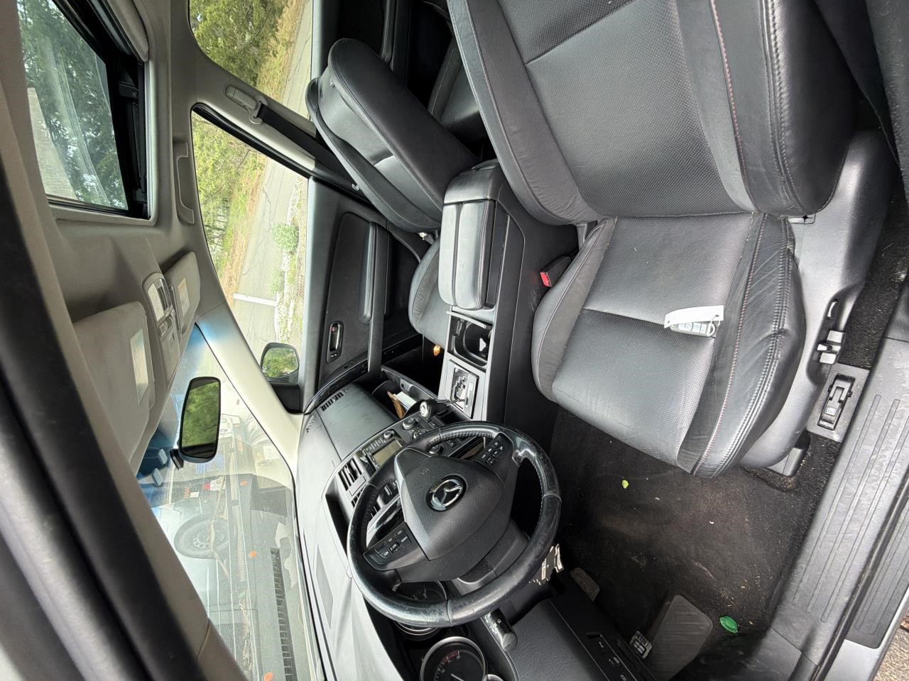 https://f005.backblazeb2.com/file/img-partshotlines-com/Inventory/NE179/Vehicle/67919_01.jpg