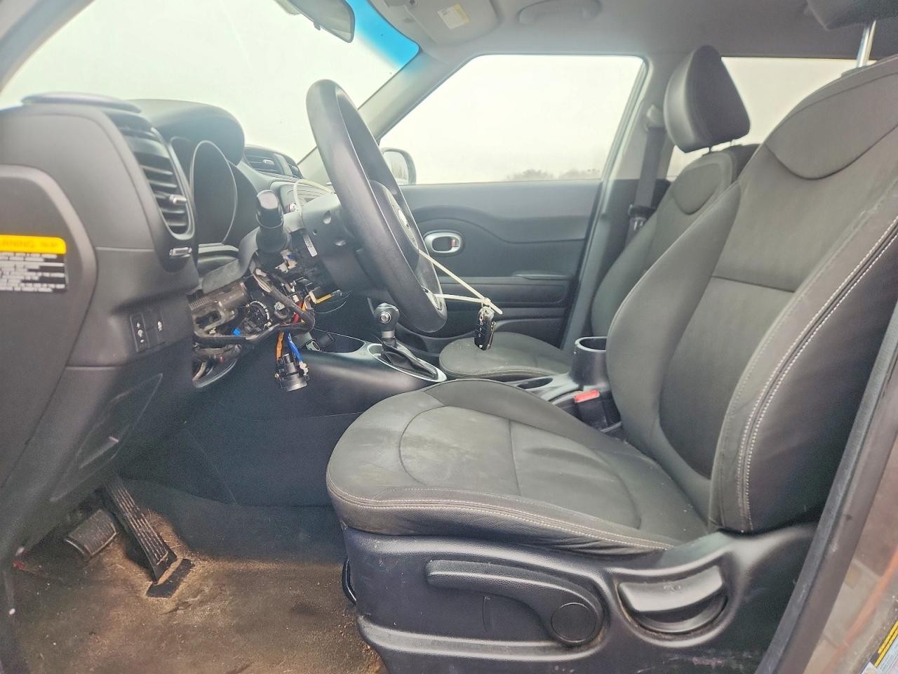 https://f005.backblazeb2.com/file/img-partshotlines-com/Inventory/NE179/Vehicle/68180_06.jpg