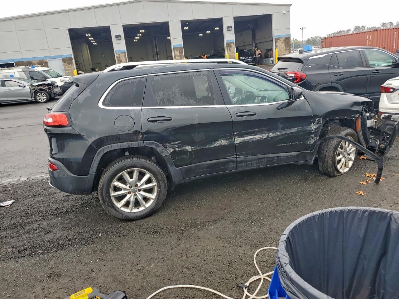 https://f005.backblazeb2.com/file/img-partshotlines-com/Inventory/NE179/Vehicle/68557_03.jpg