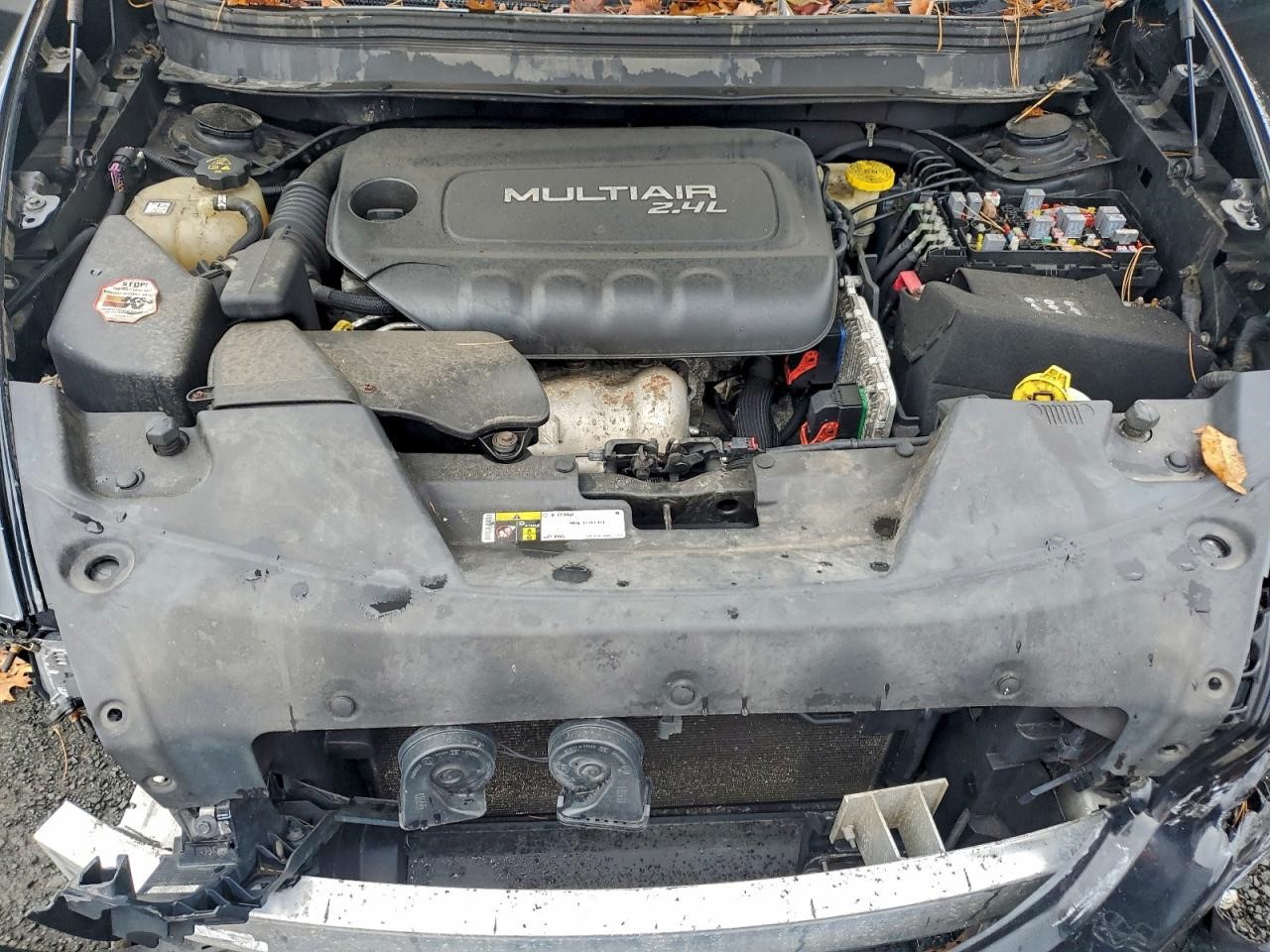 https://f005.backblazeb2.com/file/img-partshotlines-com/Inventory/NE179/Vehicle/68557_12.jpg