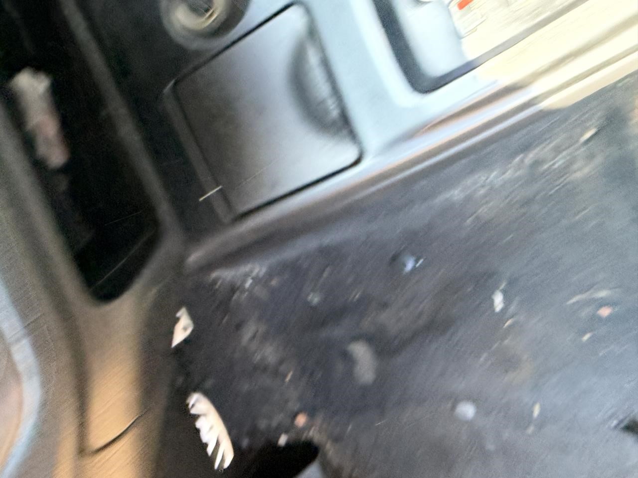 https://f005.backblazeb2.com/file/img-partshotlines-com/Inventory/NE179/Vehicle/69003_05.jpg