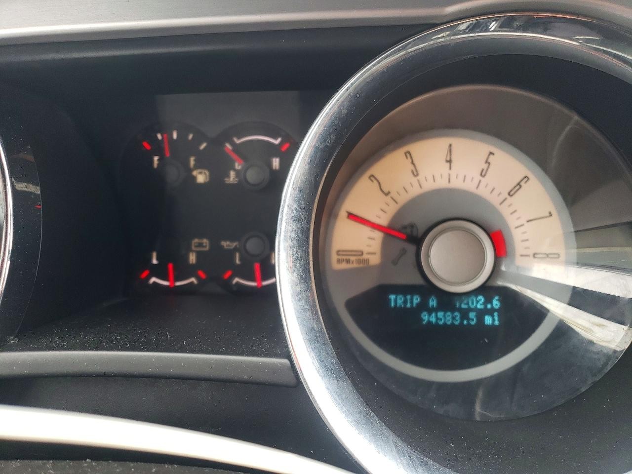 https://f005.backblazeb2.com/file/img-partshotlines-com/Inventory/NE179/Vehicle/69114_04.jpg