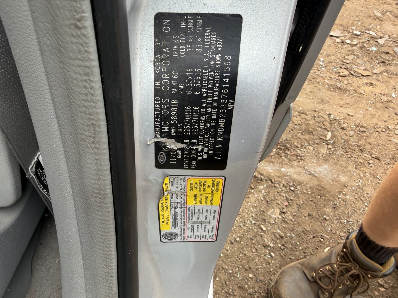 https://f005.backblazeb2.com/file/img-partshotlines-com/Inventory/NE179/Vehicle/69317_01.jpg