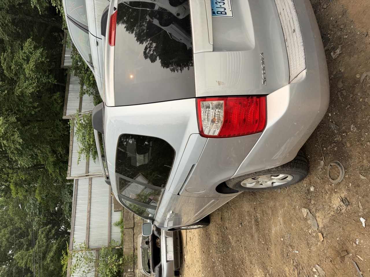 https://f005.backblazeb2.com/file/img-partshotlines-com/Inventory/NE179/Vehicle/69317_02.jpg
