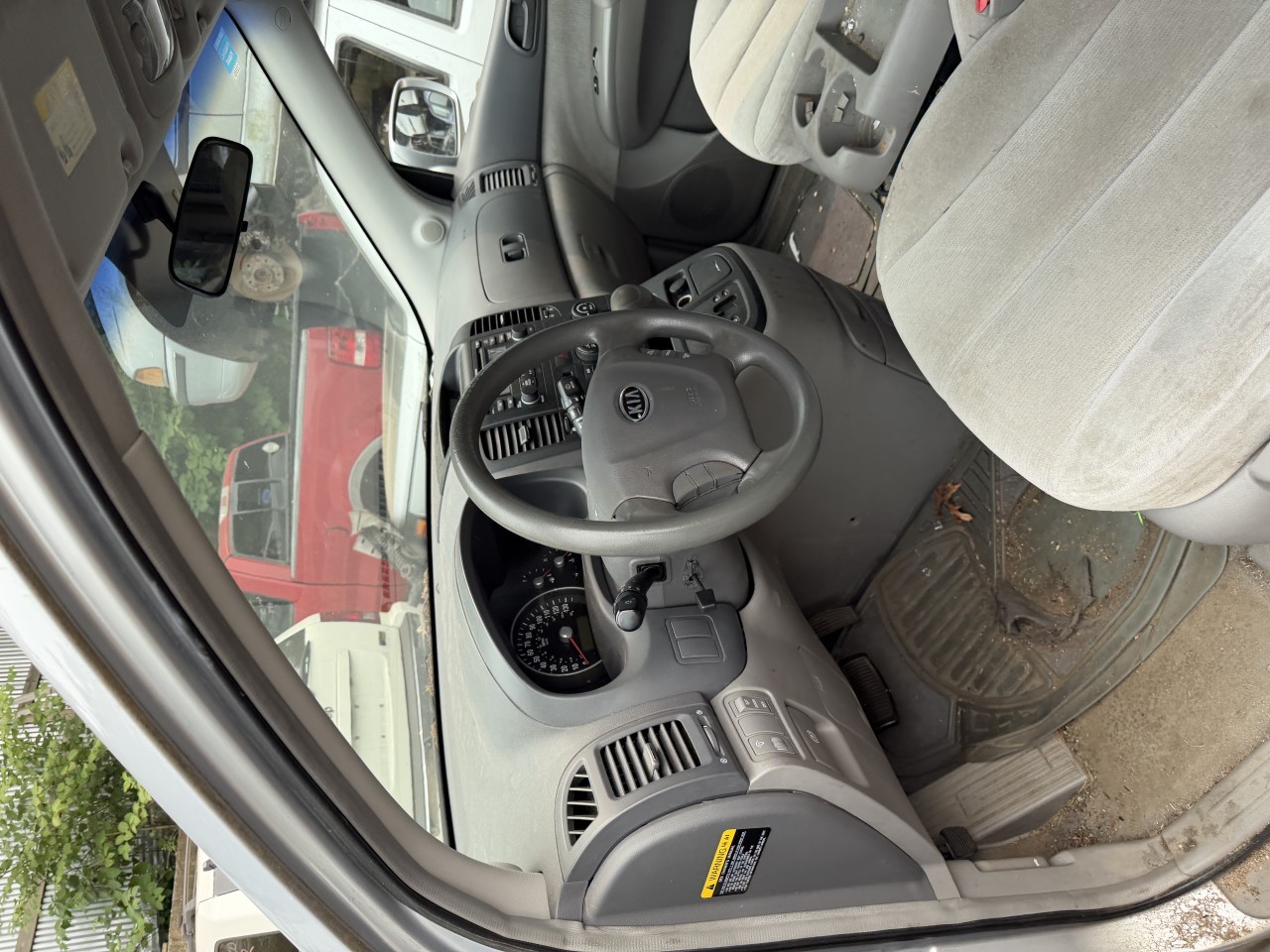 https://f005.backblazeb2.com/file/img-partshotlines-com/Inventory/NE179/Vehicle/69317_05.jpg