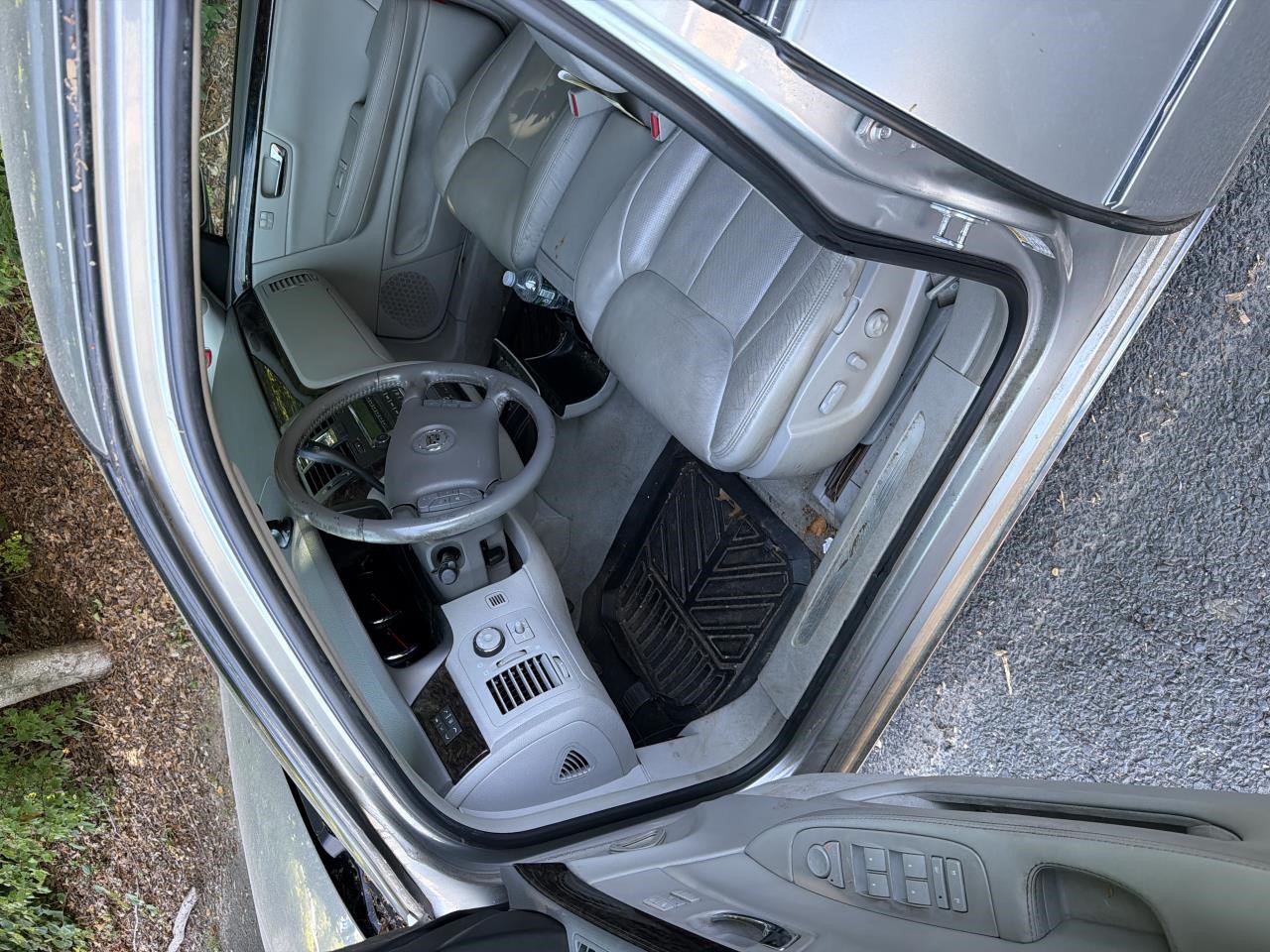 https://f005.backblazeb2.com/file/img-partshotlines-com/Inventory/NE179/Vehicle/69347_06.jpg