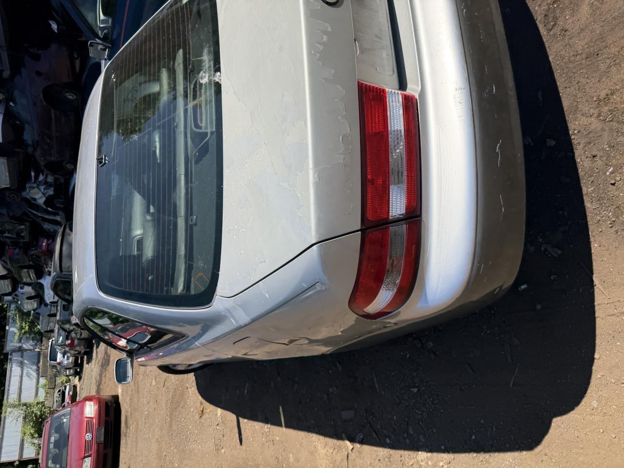 https://f005.backblazeb2.com/file/img-partshotlines-com/Inventory/NE179/Vehicle/69378_10.jpg