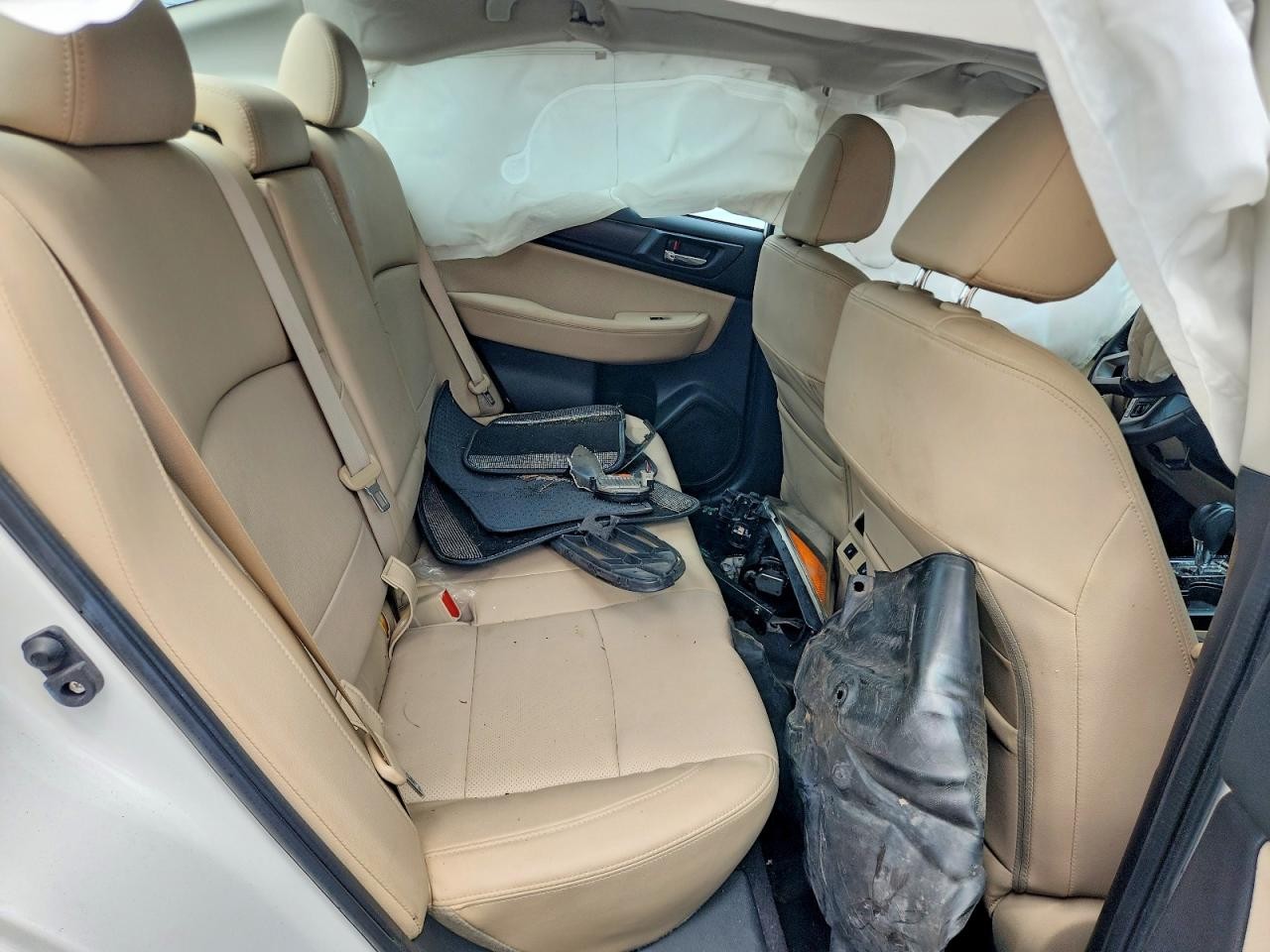 https://f005.backblazeb2.com/file/img-partshotlines-com/Inventory/NE179/Vehicle/69486_02.jpg