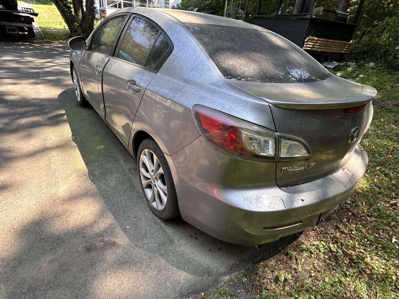 https://f005.backblazeb2.com/file/img-partshotlines-com/Inventory/NE179/Vehicle/69521_01.jpg
