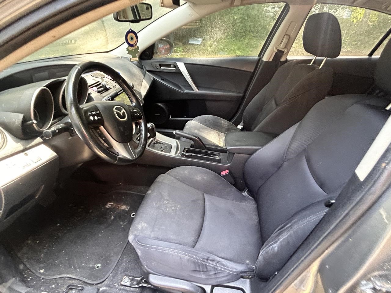 https://f005.backblazeb2.com/file/img-partshotlines-com/Inventory/NE179/Vehicle/69521_04.jpg