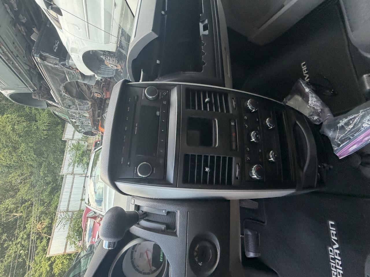 https://f005.backblazeb2.com/file/img-partshotlines-com/Inventory/NE179/Vehicle/69578_07.jpg