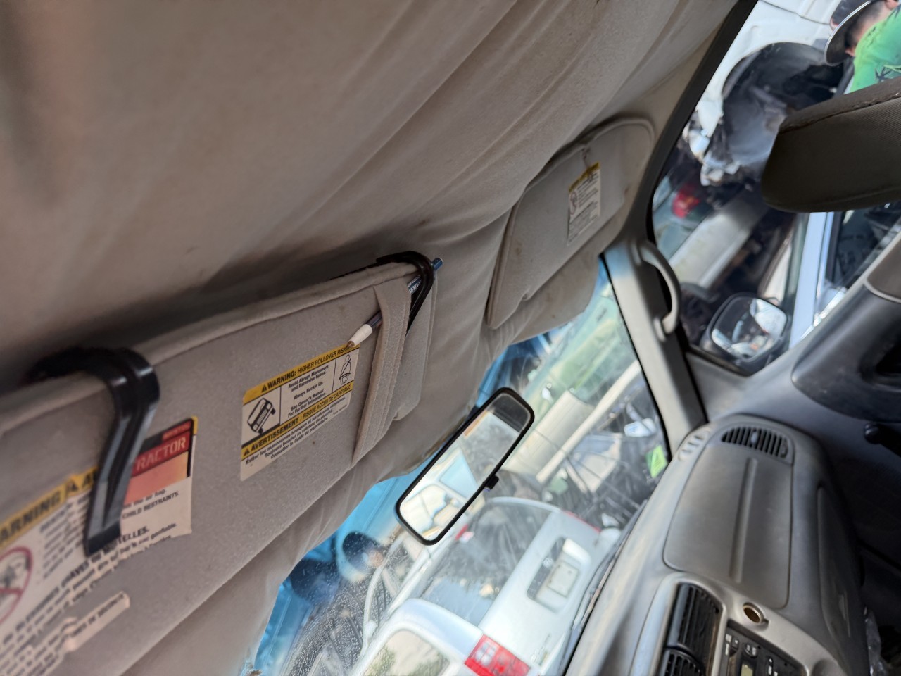 https://f005.backblazeb2.com/file/img-partshotlines-com/Inventory/NE179/Vehicle/69586_03.jpg
