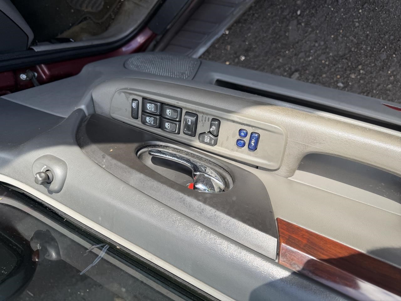 https://f005.backblazeb2.com/file/img-partshotlines-com/Inventory/NE179/Vehicle/69652_09.jpg