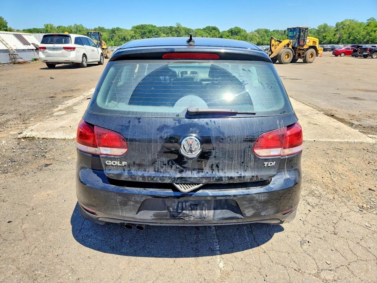 https://f005.backblazeb2.com/file/img-partshotlines-com/Inventory/NE179/Vehicle/69690_06.jpg