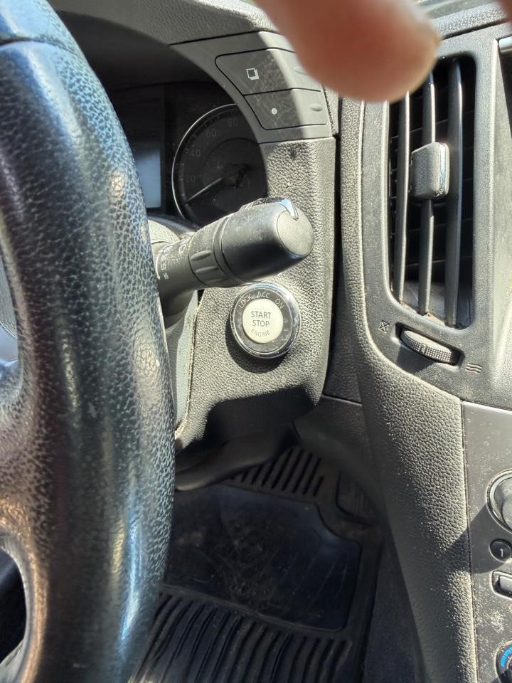 https://f005.backblazeb2.com/file/img-partshotlines-com/Inventory/NE179/Vehicle/69703_01.jpg