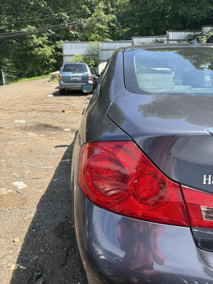 https://f005.backblazeb2.com/file/img-partshotlines-com/Inventory/NE179/Vehicle/69703_03.jpg