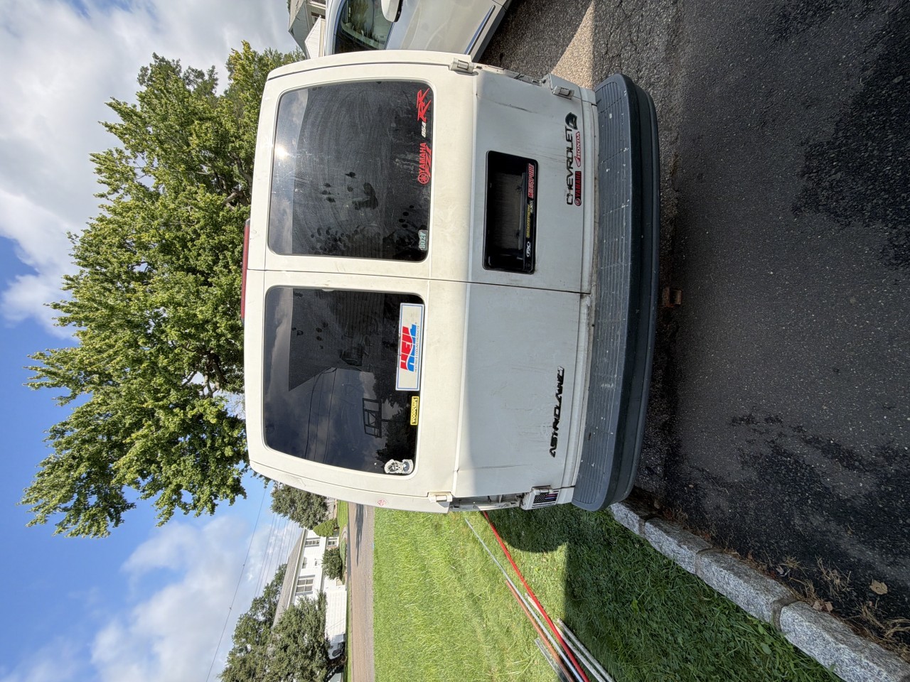 https://f005.backblazeb2.com/file/img-partshotlines-com/Inventory/NE179/Vehicle/69718_08.jpg