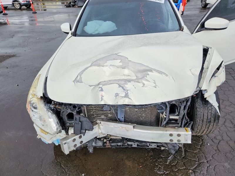 https://f005.backblazeb2.com/file/img-partshotlines-com/Inventory/NE179/Vehicle/69830_03.jpg