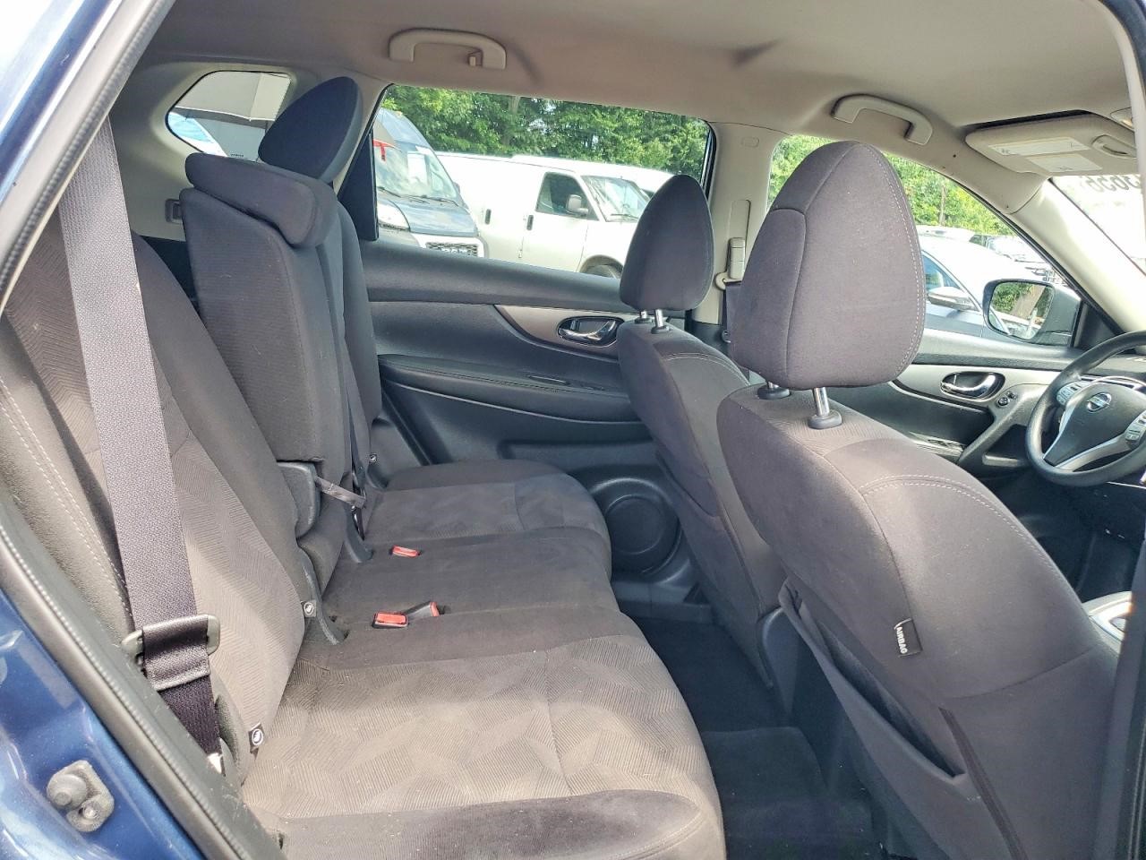 https://f005.backblazeb2.com/file/img-partshotlines-com/Inventory/NE179/Vehicle/69841_11.jpg