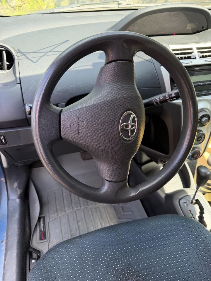 https://f005.backblazeb2.com/file/img-partshotlines-com/Inventory/NE179/Vehicle/69944_09.jpg