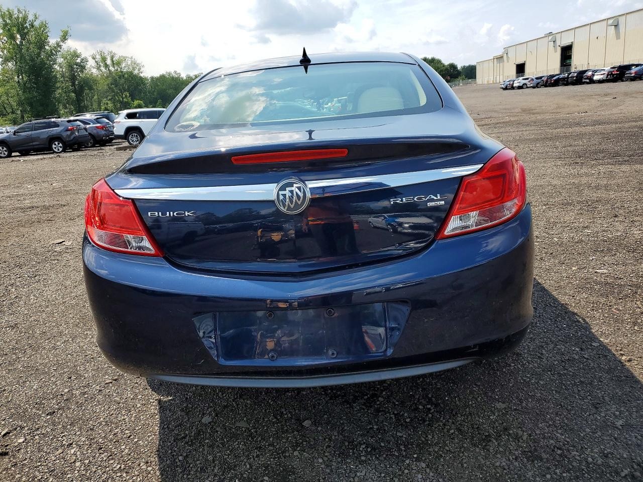 https://f005.backblazeb2.com/file/img-partshotlines-com/Inventory/NE179/Vehicle/69953_07.jpg