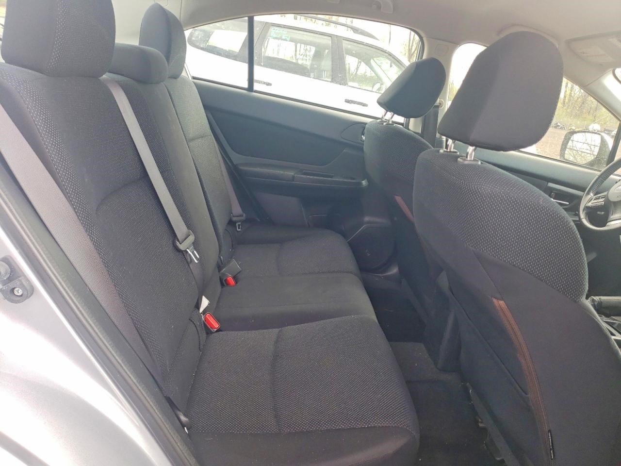 Vehicle/70118_10.jpg