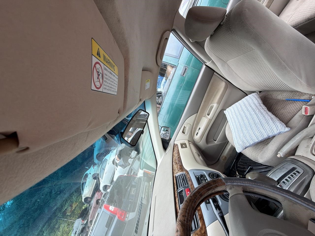 https://f005.backblazeb2.com/file/img-partshotlines-com/Inventory/NE179/Vehicle/70231_06.jpg