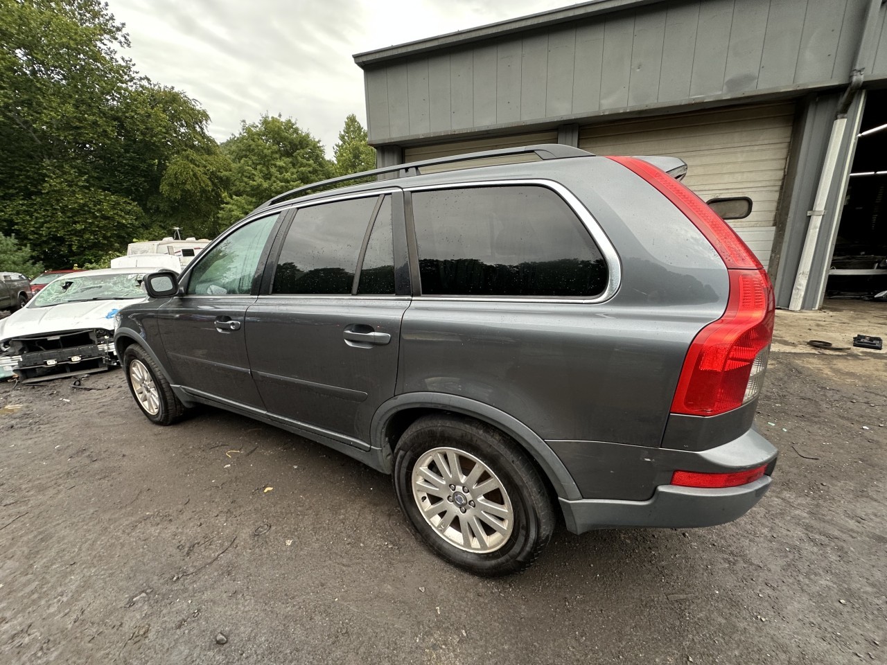 https://f005.backblazeb2.com/file/img-partshotlines-com/Inventory/NE179/Vehicle/70309_03.jpg