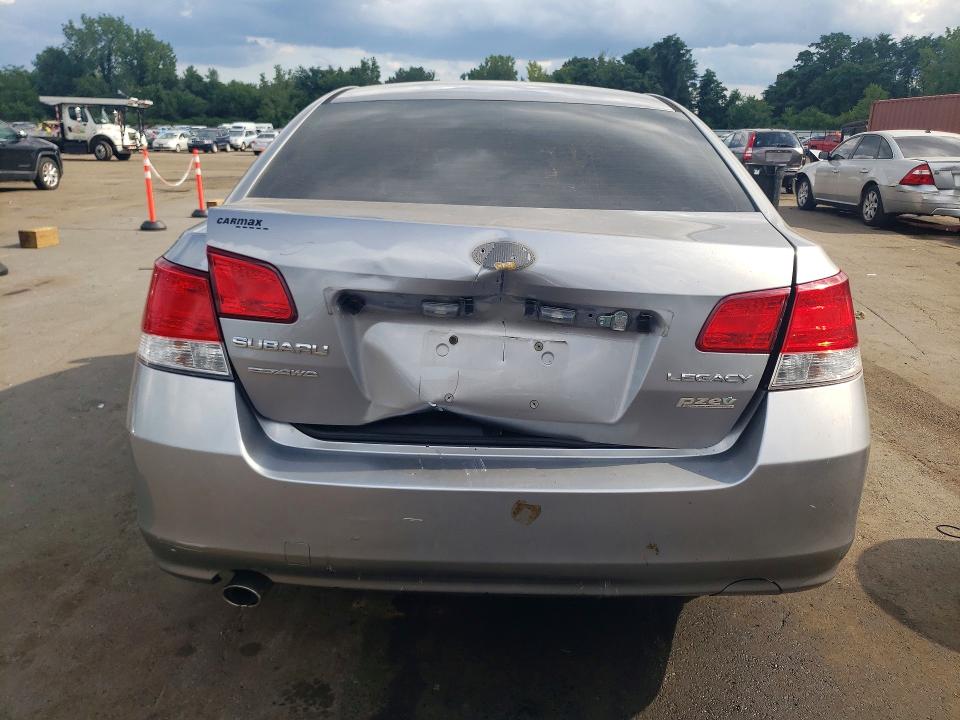 Vehicle/70386_08.jpg