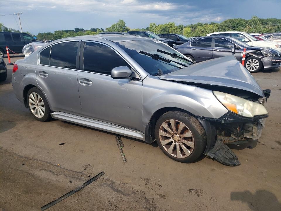 Vehicle/70386_10.jpg