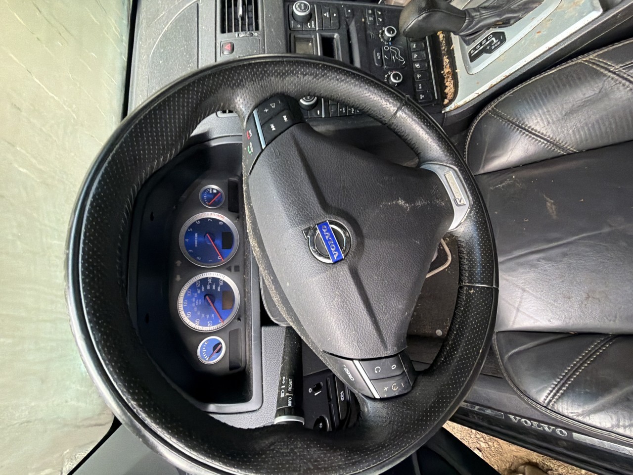 https://f005.backblazeb2.com/file/img-partshotlines-com/Inventory/NE179/Vehicle/70403_01.jpg