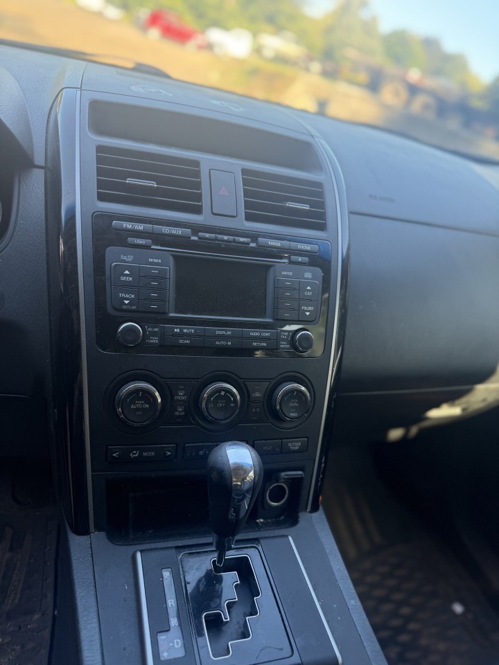 https://f005.backblazeb2.com/file/img-partshotlines-com/Inventory/NE179/Vehicle/70502_02.jpg