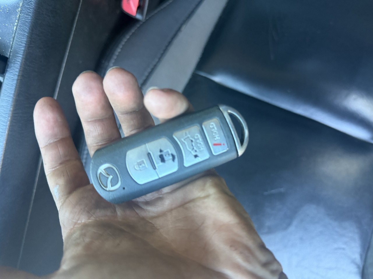 https://f005.backblazeb2.com/file/img-partshotlines-com/Inventory/NE179/Vehicle/70502_11.jpg