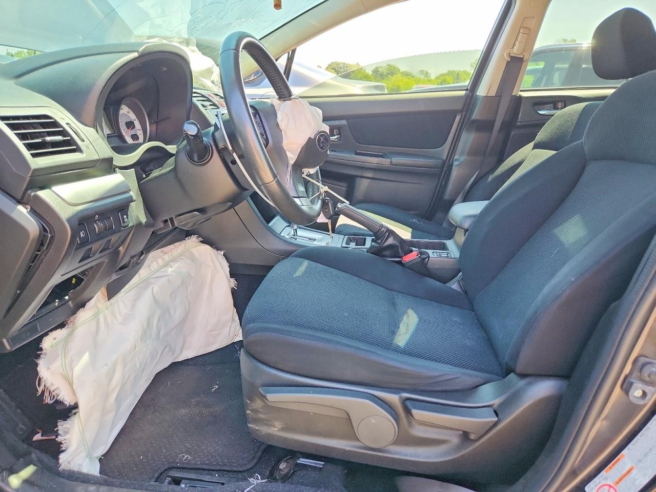 Vehicle/70510_07.jpg