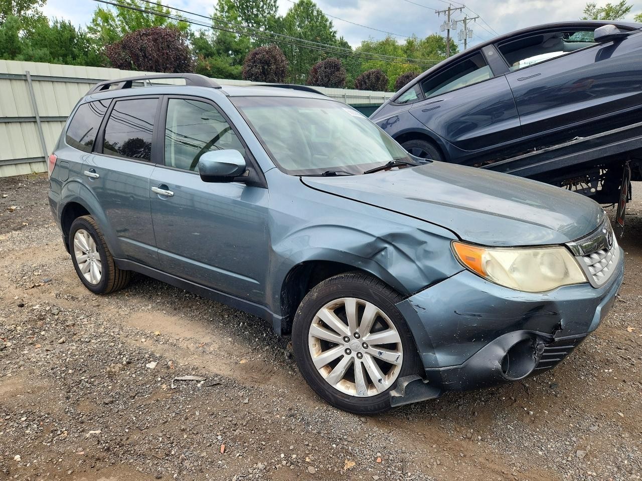 Vehicle/70517_10.jpg