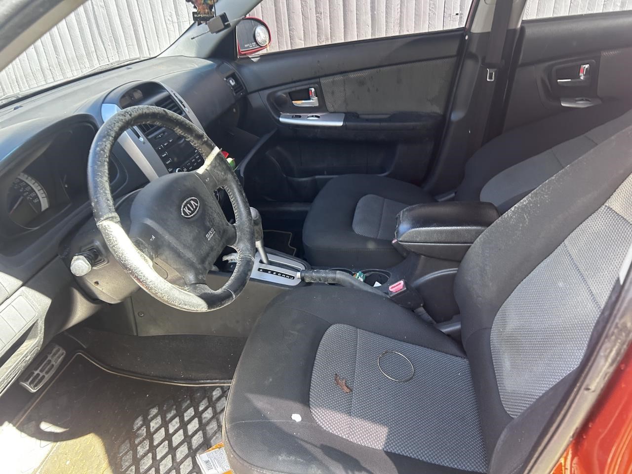 https://f005.backblazeb2.com/file/img-partshotlines-com/Inventory/NE179/Vehicle/70645_04.jpg