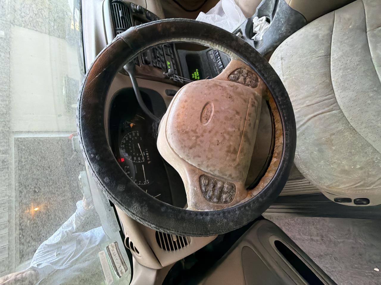 https://f005.backblazeb2.com/file/img-partshotlines-com/Inventory/NE179/Vehicle/70745_06.jpg