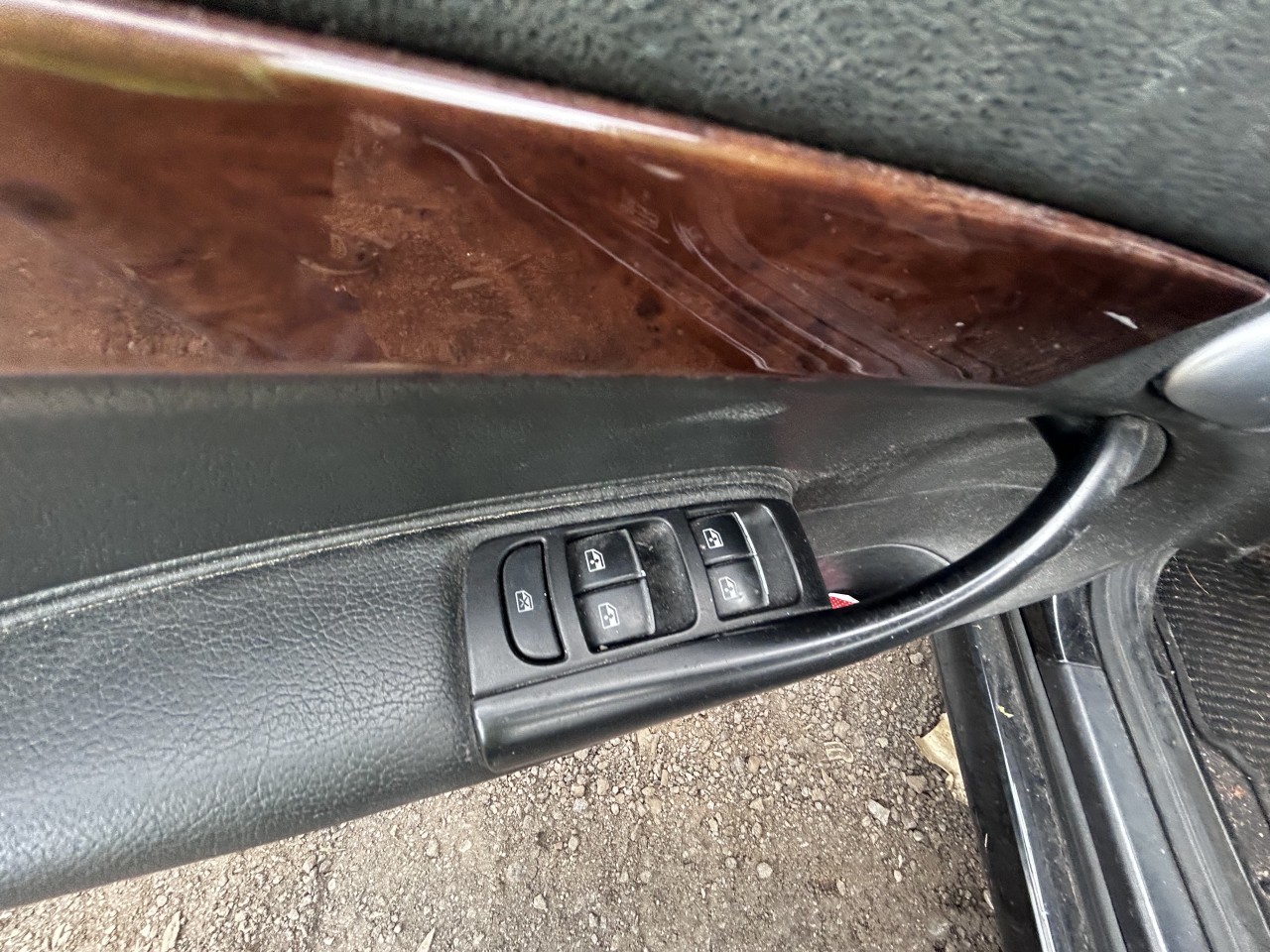 https://f005.backblazeb2.com/file/img-partshotlines-com/Inventory/NE179/Vehicle/70859_04.jpg