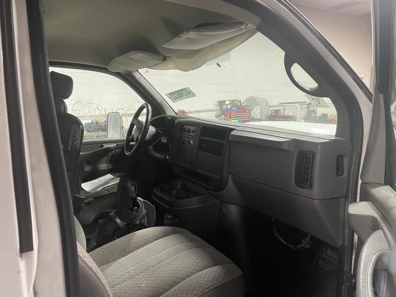 https://f005.backblazeb2.com/file/img-partshotlines-com/Inventory/NE18/Vehicle/15579_05.jpg