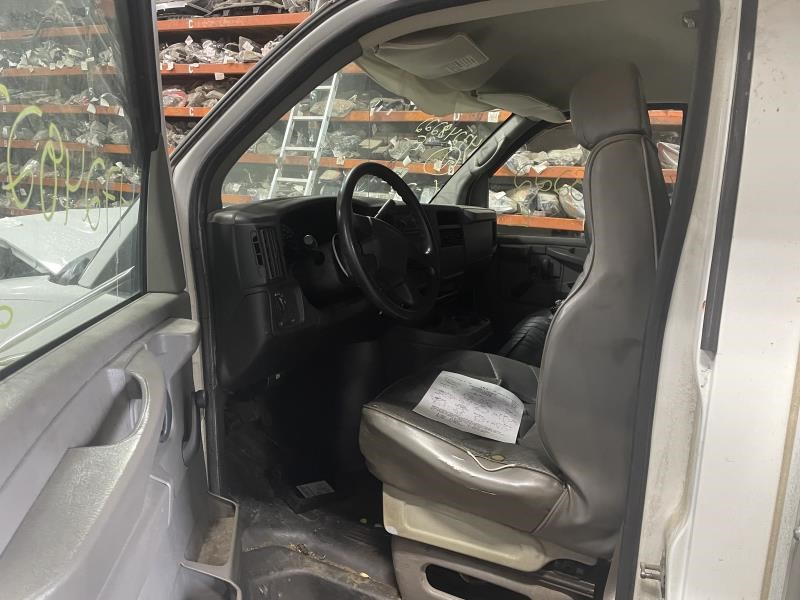 https://f005.backblazeb2.com/file/img-partshotlines-com/Inventory/NE18/Vehicle/15579_06.jpg