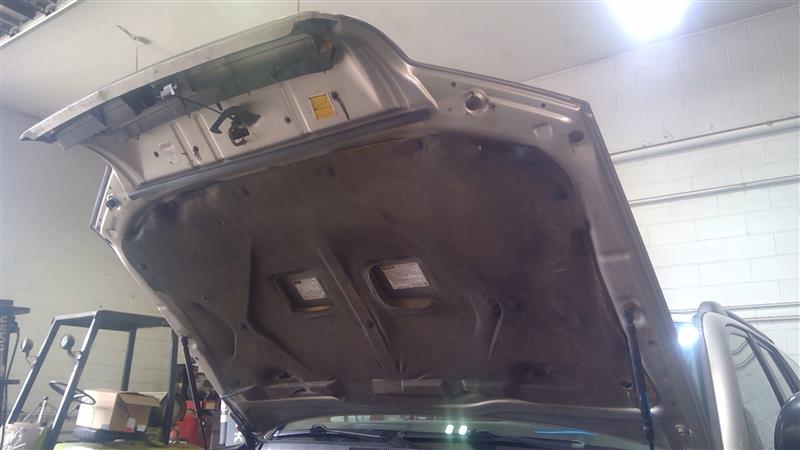https://f005.backblazeb2.com/file/img-partshotlines-com/Inventory/NE18/Vehicle/17442_06.jpg