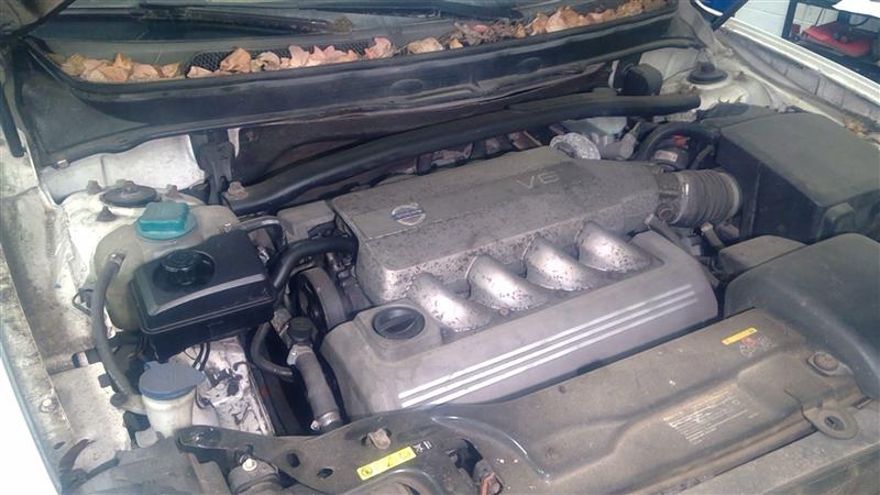 https://f005.backblazeb2.com/file/img-partshotlines-com/Inventory/NE18/Vehicle/17653_03.jpg