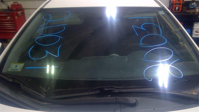 https://f005.backblazeb2.com/file/img-partshotlines-com/Inventory/NE18/Vehicle/17658_10.jpg